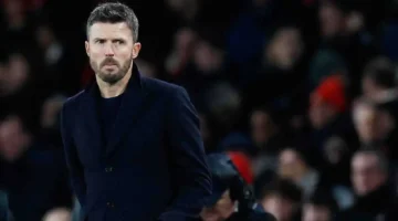 بعد الفوز بشق الأنفس.. رتشارليسون يوجه انتقادات حادة لكاريك عقب لقاء آرسنال القوي